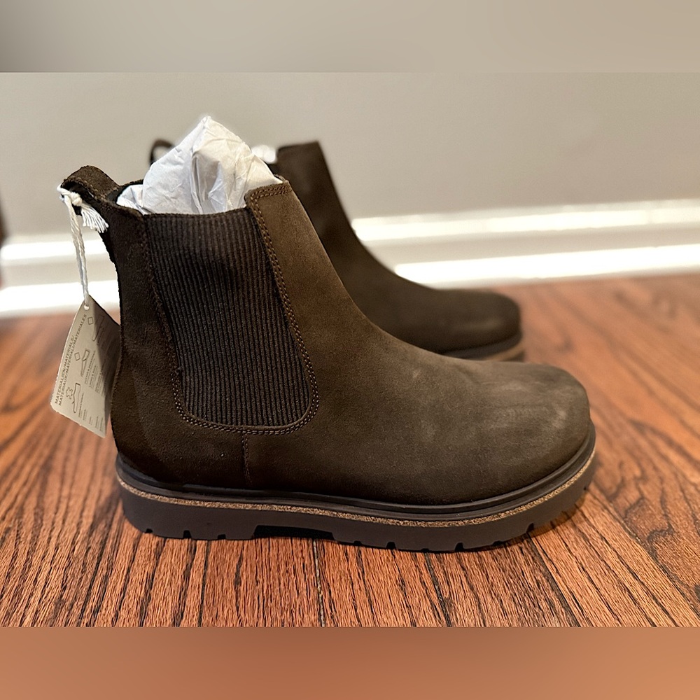 Brand new Birkenstock Highwood Slip On Mocca boots, size 9 women, 7 men